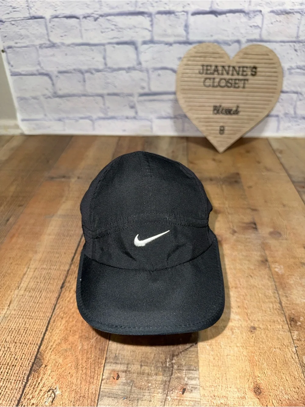 Nike 5 Panel Featherlight Black Dri Fit Swoosh Logo Adjustable Cap Hat Pre owned